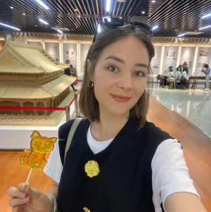 Albina, Jinan