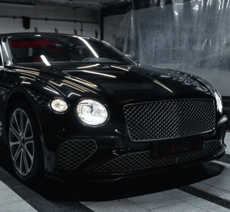 750 Videos Luxury car video clips for TikTok, Instagram, Shorts